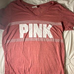 Pink tee shirt
